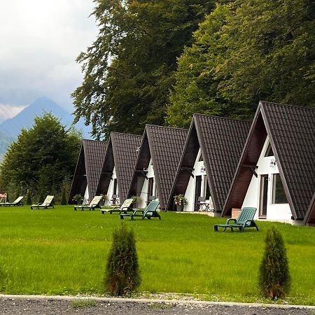 Casutele De Sub Padure Hotel Felek Kültér fotó