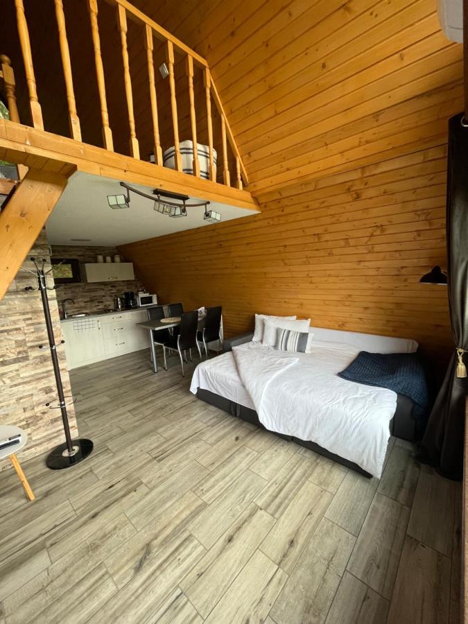 Casutele De Sub Padure Hotel Felek Kültér fotó